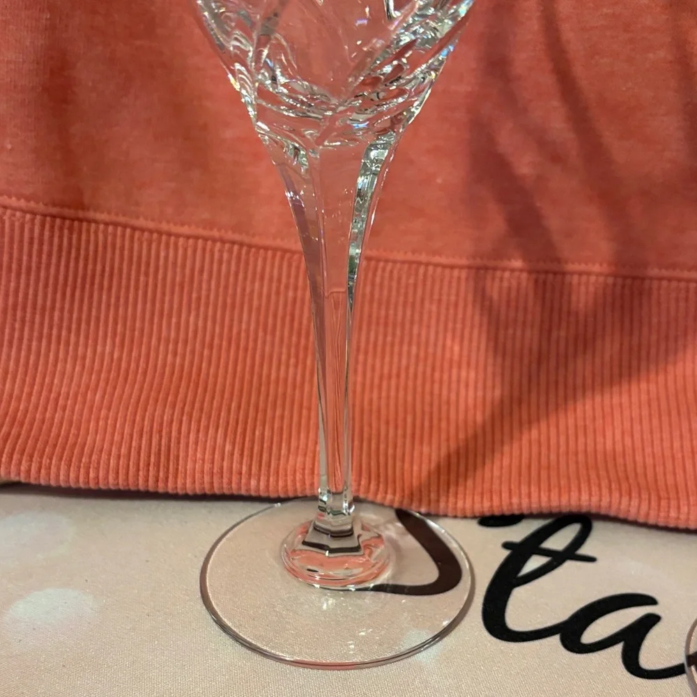 Mikasa Crystal Wine Glass Set - Picture 3 of 4